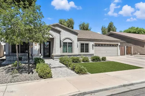 10412 E Dolphin Ave, Mesa, AZ 85208
