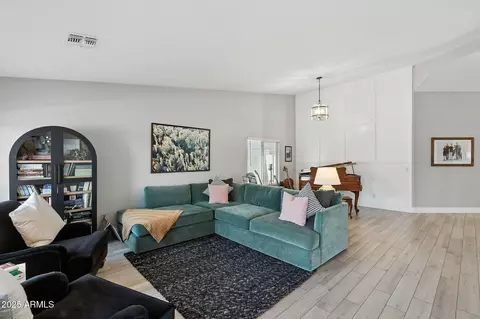 Living - 10412 E Dolphin Ave, Mesa, AZ 85208 photo 1 of 6