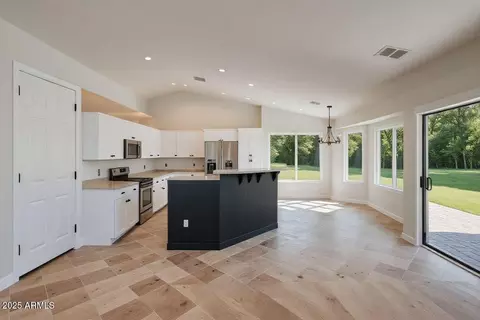 18309 E Sunnybrook Ln, Gilbert, AZ 85298
