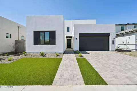 7950 W Griswold Rd, Peoria, AZ 85345