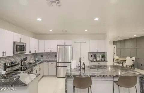 Kitchen - 2113 E Harvard St, Phoenix, AZ 85006 photo 3 of 3
