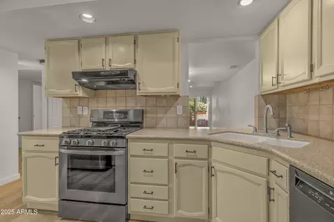 Kitchen - 3351 E Ascona Way, Flagstaff, AZ 86004 photo 3 of 3