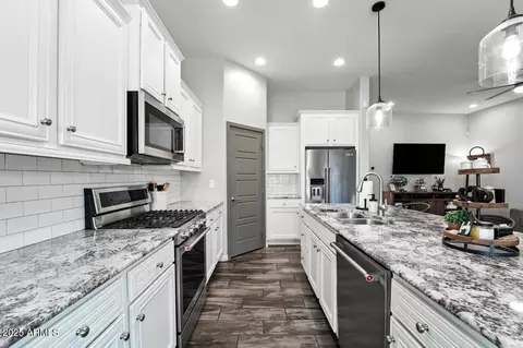 10324 E Naranja Ave, Mesa, AZ 85209 photo 13