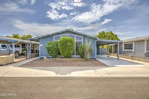 11275 N 99th Ave #215, Peoria, AZ 85345