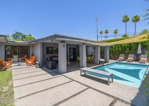 Exterior - 513 E Rose Ln, Phoenix, AZ 85012 photo 1 of 16