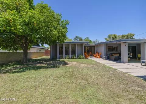 Exterior - 513 E Rose Ln, Phoenix, AZ 85012 photo 9 of 16