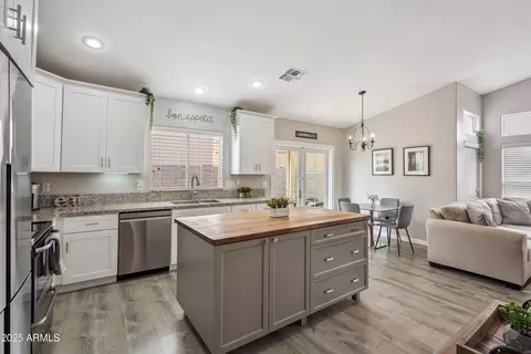 Kitchen - 6701 E Riverdale St, Mesa, AZ 85215 photo 2 of 3