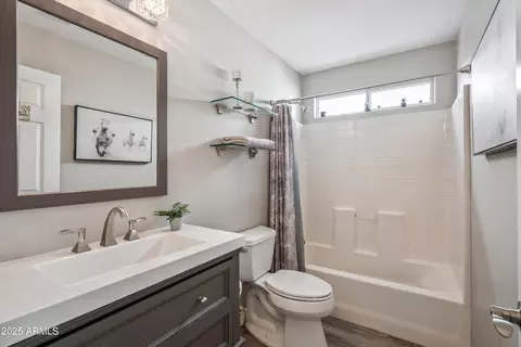 Bath - 6701 E Riverdale St, Mesa, AZ 85215 photo 3 of 3