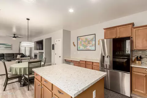Kitchen - 4444 E Franklin Ave, Gilbert, AZ 85295 photo 3 of 3