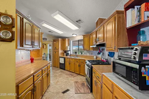 6100 E Sooty Ln, Hereford, AZ 85615 photo 8