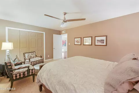 Bedroom - 4637 E Beverly Ln, Phoenix, AZ 85032 photo 5 of 5
