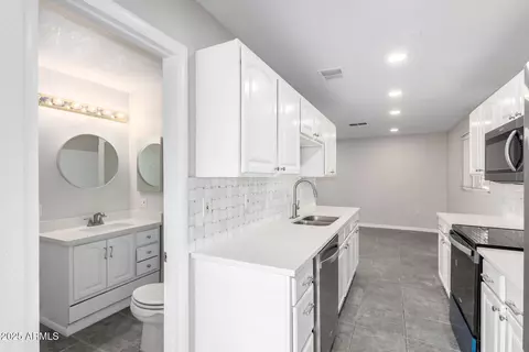 461 N Pecan --, Mesa, AZ 85201 photo 14