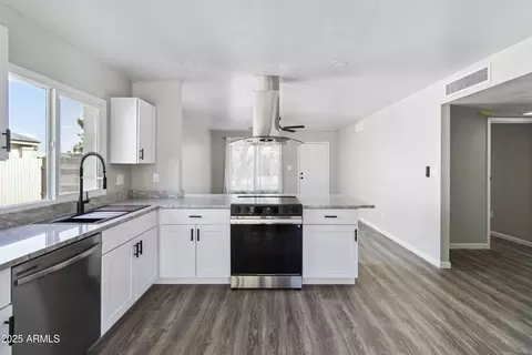 Kitchen - 2726 E Dahlia Dr, Phoenix, AZ 85032 photo 4 of 4