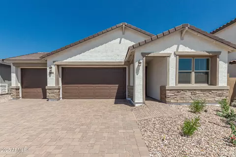 2065 S 181st Dr, Goodyear, AZ 85338