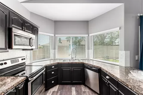 1102 N Blackbird Dr, Gilbert, AZ 85234 photo 12