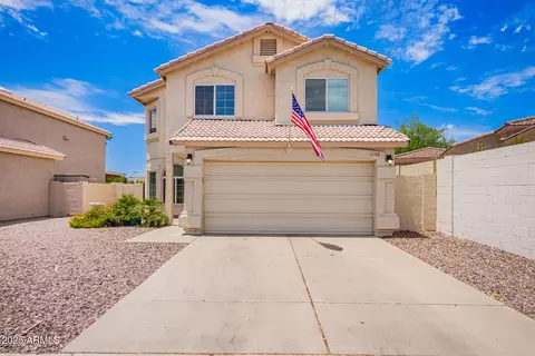 1102 N Blackbird Dr, Gilbert, AZ 85234