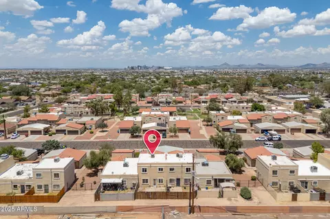 View/Area - 421 E Hidalgo Ave, Phoenix, AZ 85040 photo 2 of 4