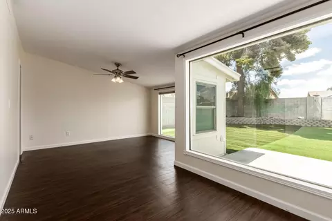 2908 E Michelle Dr, Phoenix, AZ 85032 photo 16