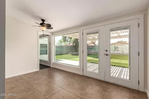 2908 E Michelle Dr, Phoenix, AZ 85032 photo 7
