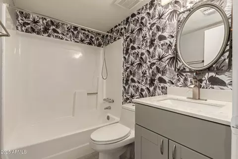 2908 E Michelle Dr, Phoenix, AZ 85032 photo 27