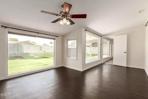2908 E Michelle Dr, Phoenix, AZ 85032 photo 17