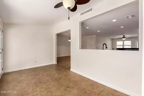 2908 E Michelle Dr, Phoenix, AZ 85032 photo 8
