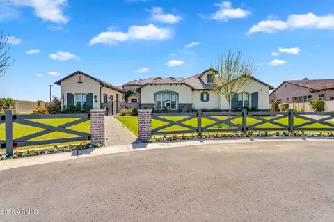Exterior - 4037 E Minton Cir, Mesa, AZ 85215 photo 3 of 33