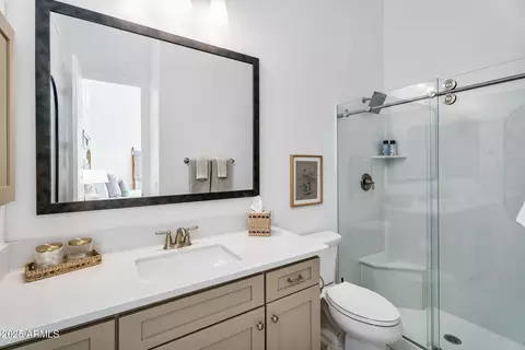 Bath - 4037 E Minton Cir, Mesa, AZ 85215 photo 5 of 10
