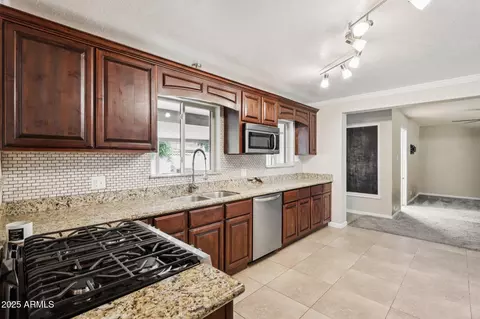 127 E Garfield St, Tempe, AZ 85288 photo 5