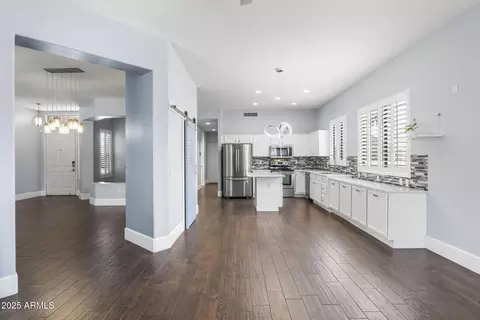 Entry Way - 1744 S Colonial Dr, Gilbert, AZ 85295 photo 1 of 1