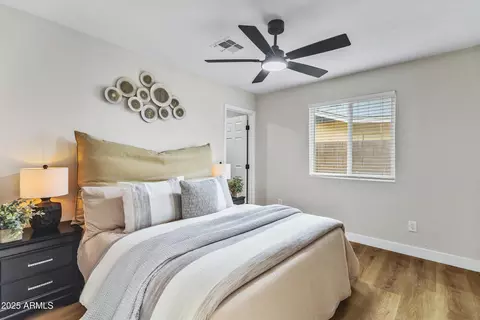 Bedroom - 113 E Fairmont Dr, Tempe, AZ 85282 photo 1 of 7