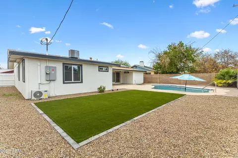 Exterior - 113 E Fairmont Dr, Tempe, AZ 85282 photo 4 of 8