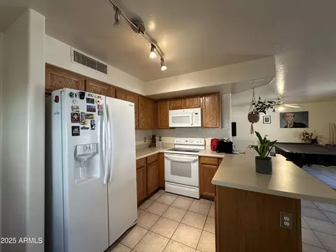 Kitchen - 1846 E 39th Ave, Apache Junction, AZ 85119 photo 3 of 4