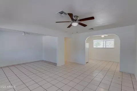 1735 W Cinnabar Ave, Phoenix, AZ 85021 photo 7