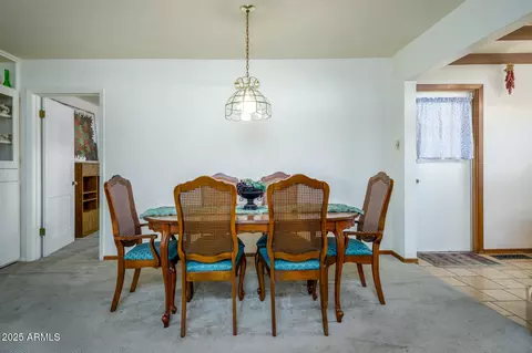 Dining - 1809 W State Ave, Phoenix, AZ 85021 photo 2 of 4