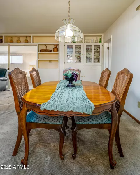 Dining - 1809 W State Ave, Phoenix, AZ 85021 photo 3 of 4