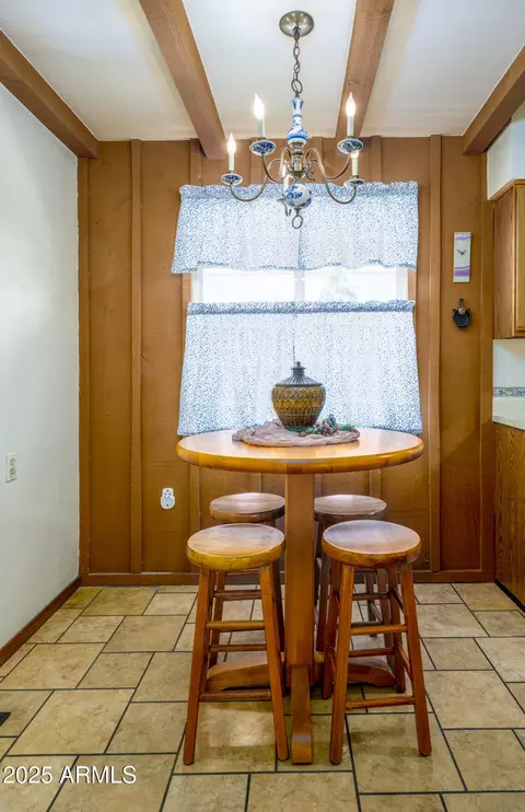 Dining - 1809 W State Ave, Phoenix, AZ 85021 photo 4 of 4