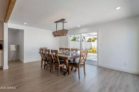 Dining - 3908 E Marilyn Rd, Phoenix, AZ 85032 photo 1 of 4