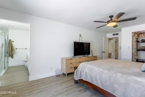 Bedroom - 3908 E Marilyn Rd, Phoenix, AZ 85032 photo 5 of 6