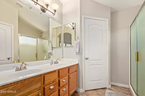 Bath - 11316 E Persimmon Ave, Mesa, AZ 85212 photo 1 of 2