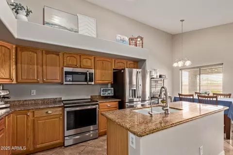 Kitchen - 11316 E Persimmon Ave, Mesa, AZ 85212 photo 1 of 3
