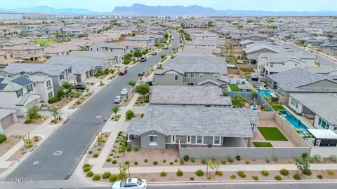 View/Area - 9533 E Spiral Ave, Mesa, AZ 85212 photo 3 of 7