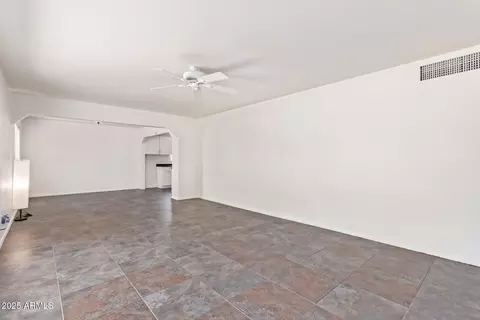 Living - 2001 W Marshall Ave, Phoenix, AZ 85015 photo 3 of 3