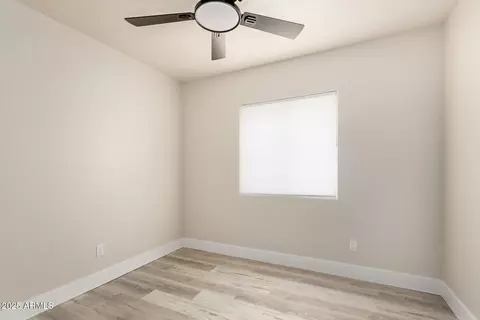 Bedroom - 4311 N 80th Ln, Phoenix, AZ 85033 photo 4 of 4