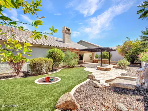 Exterior - 1331 E Ludlow Dr, Phoenix, AZ 85022 photo 7 of 10