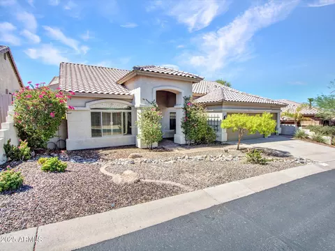 Exterior - 1331 E Ludlow Dr, Phoenix, AZ 85022 photo 1 of 10