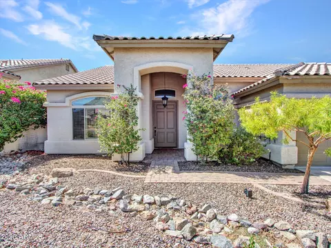 Exterior - 1331 E Ludlow Dr, Phoenix, AZ 85022 photo 3 of 10