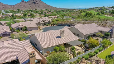 View/Area - 1331 E Ludlow Dr, Phoenix, AZ 85022 photo 3 of 9
