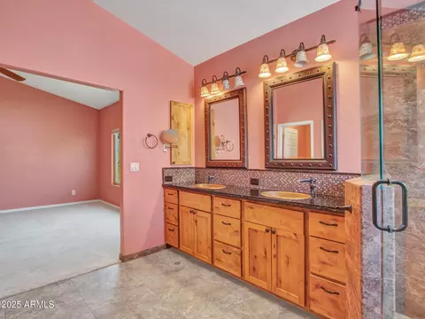 Bath - 1331 E Ludlow Dr, Phoenix, AZ 85022 photo 3 of 3