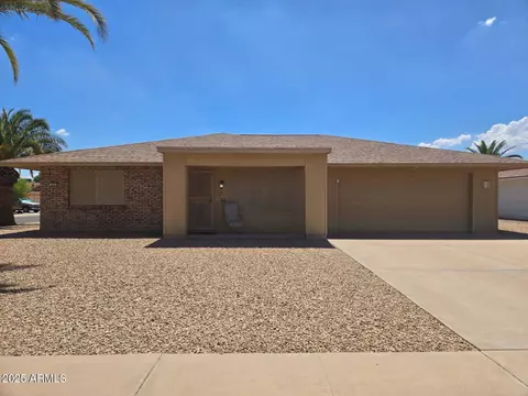 9321 W Willowbrook Dr, Sun City, AZ 85373